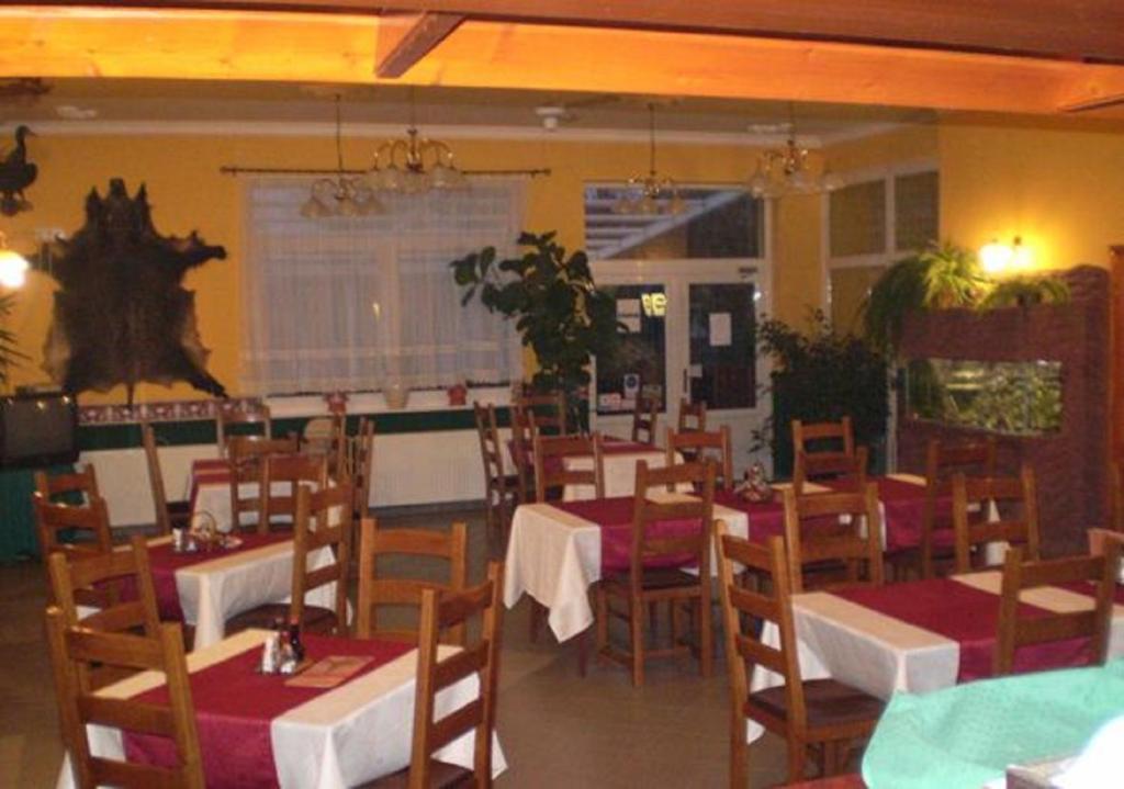 Zatonyi Csarda Panzio Bed & Breakfast Dunasziget Exterior photo